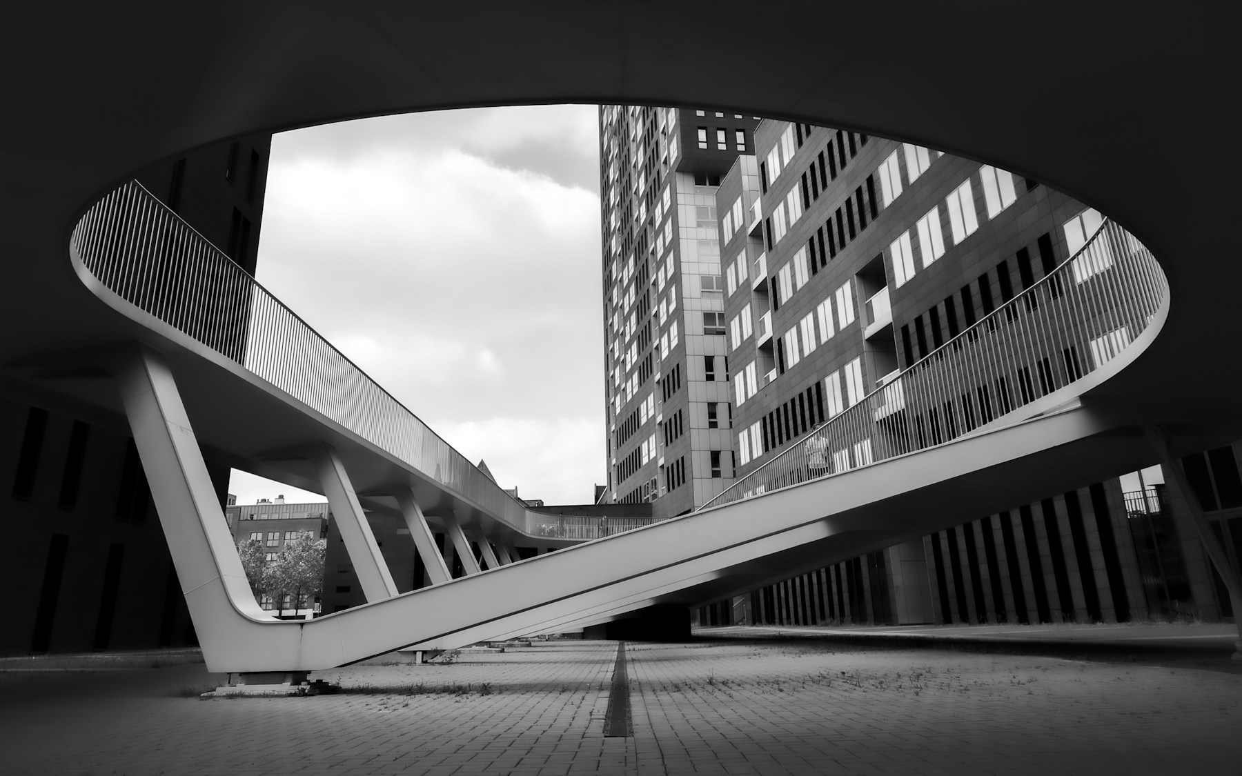 Structure urbaine et pont a Anvers, Belgique